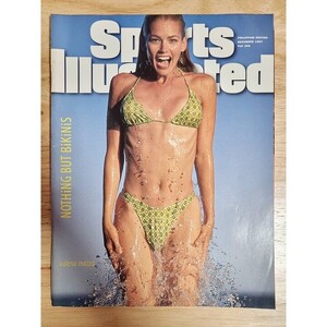 SINGAPUR PHILIPPINE SPORTS ILLUSTRATED 1997 VALERIA MAZZA DECEMBBER.jpg