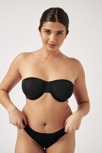 STRAPLESS_BLACK_FRONT.jpg