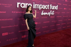 Selena-Gomez---Second-Annual-Rare-Impact-Fund-Benefit-in-Los-Angeles-10.jpg