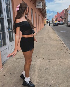 Unique en son genre (1).jpg