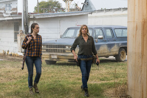 adc_tv_ftwd_still_402_011.jpg