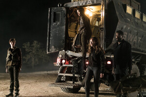adc_tv_ftwd_still_404_023.jpg