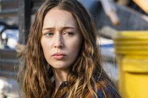 adc_tv_ftwd_still_406_001.jpg