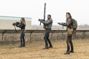 adc_tv_ftwd_still_407_004.jpg