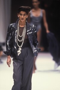 ceyla s91gFerre-84b.jpg