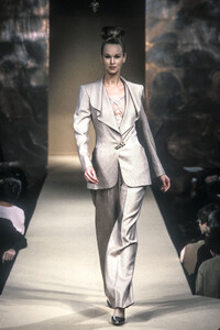 cindyL s98hanaeMoriHC-16.jpg