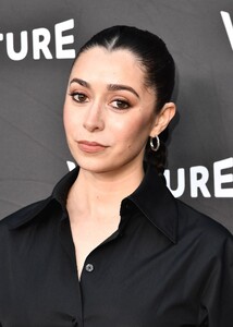 cristin-milioti-at-new-york-magazine-s-vulture-festival-11-17-2024-4.jpg
