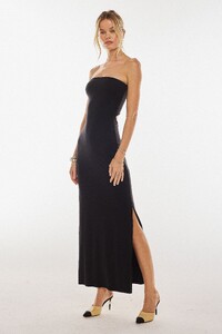 demi-dress-in-black-knit-961980.jpg