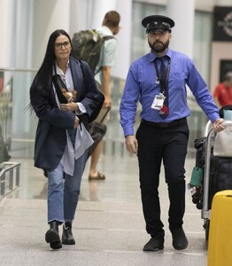 demi-moore-arrives-in-toronto-09-04-2024-3.jpg