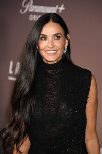 demi-moore-at-landman-premiere-in-los-angeles-11-12-2024-1.jpg