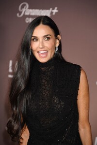 demi-moore-at-landman-premiere-in-los-angeles-11-12-2024-6.jpg
