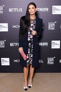 demi-moore-at-the-substance-premiere-in-paris-11-05-2024-5.jpg