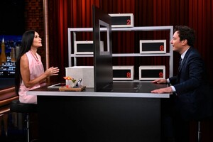 demi-moore-at-tonight-show-starring-jimmy-fallon-09-09-2024-2.jpg