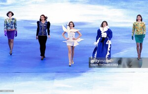 gettyimages-1005136222-2048x2048.thumb.jpg.6af2d86a191d4706203b822608a88d61.jpg