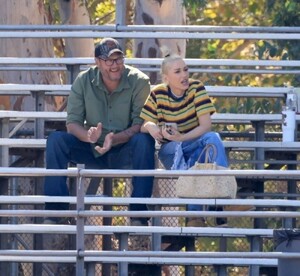 gwen-stefani-and-blake-shelton-at-her-son-s-football-game-11-04-2024-5.jpg