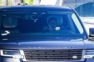 hailey-bieber-keeps-busy-with-her-phone-while-stuck-in-la-traffic-11-15-2024-0.jpg