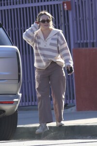 hilary-duff-leaves-target-in-los-angeles-11-14-2024-3.jpg