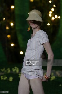 holte s03frostFrench-2d.jpg