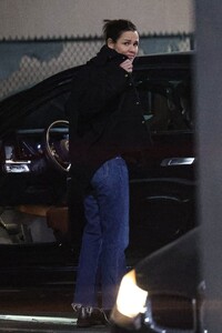 jennifer-garner-and-ben-affleck-leaves-an-event-in-brentwood-10-18-2024-1.jpg