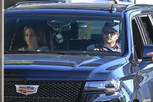 jennifer-lopez-out-driving-in-brentwood-10-29-2024-3.jpg