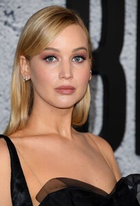 jenniferlawrencesf (48).jpg