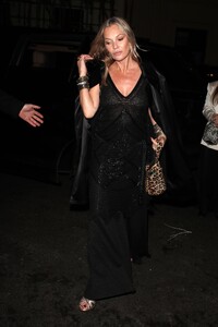 kate-moss-celebrates-new-zara-range-at-oswald-s-11-28-2024-9.jpg