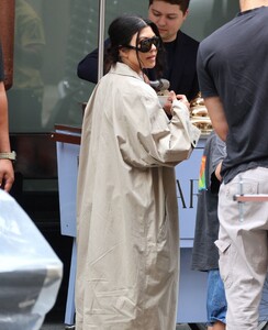 kourtney-kardashian-and-travis-barker-out-in-new-york-07-22-2024-0.jpg