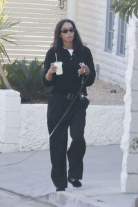 laura-harrier-out-house-hunting-with-her-dog-in-los-angeles-11-12-2024-4.jpg
