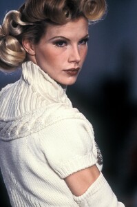 laurenceV f93mugler-61h.jpg