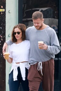 minka-kelly-and-dan-reynolds-out-for-morning-coffee-in-los-feliz-11-01-2024-3.jpg