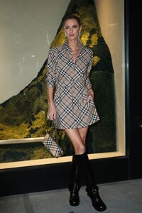 nicky-hilton-arrives-at-burberry-flagship-store-opening-in-new-york-10-16-2024-0.jpg