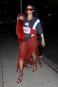 rihanna-arrives-at-the-nice-guy-in-west-hollywood-11-13-2024-0.jpg