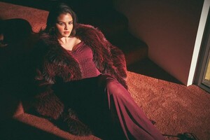 selena-gomez-for-the-hollywood-reporter-november-2024-6.jpg