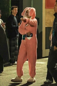 selena-gomez-in-a-pink-bunny-onesie-arrives-at-sabrina-carpenter-s-short-n-sweet-concert-at-kia-forum-in-inglewood-11-17-2024-2.jpg