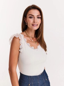 sklep-online-prc485c5bckowana-biac582a-bluzka-z-koronkowymi-wstawkami-taranko.jpg