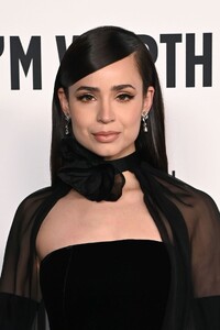 sofia-carson-at-l-oreal-paris-women-of-worth-celebration-11-21-2024-12.jpg