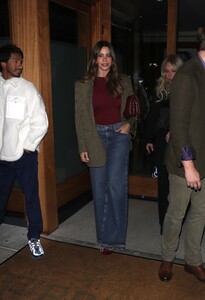 sofia-vergara-leaves-cipriani-restaurant-in-beverly-hills-11-23-2024-6.jpg