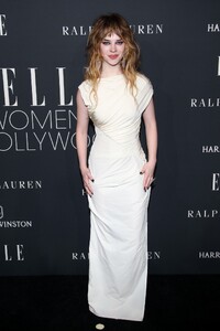 sophie-thatcher-at-elle-women-in-hollywood-2024-0.jpg