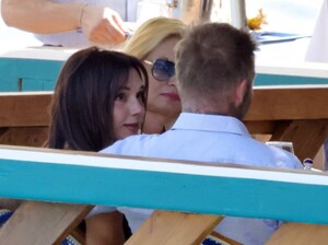 victoria-and-david-beckham-on-their-holiday-in-nerano-07-27-2024-1.jpg