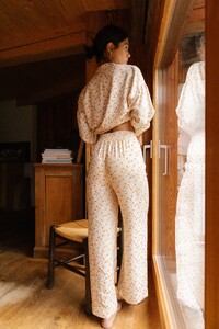 yse-pyjama-pantalon-vent-de-liberte-imprime-lison2.jpg