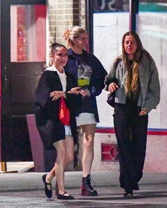 zoe-kravitz-and-shailene-woodley-out-for-dinner-at-buvette-in-new-york-10-22-2024-4.jpg