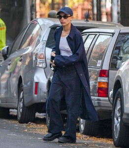 zoe-kravitz-out-and-about-in-new-york-10-30-2024-6.jpg