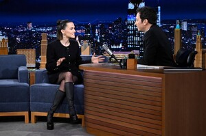 zoey-deutch-on-the-tonight-show-starring-jimmy-fallon-11-18-2024-1.jpg