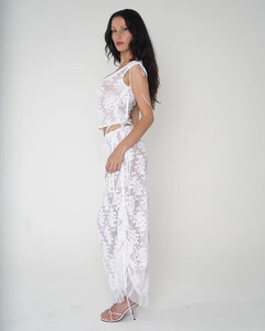 0878ae_c95baa9b99514406a0f9bc8e65fb70f0_mv2 (1).jpg