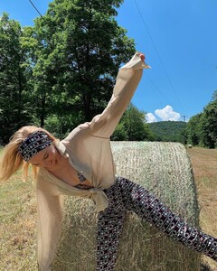 [2024.11.30] heavymanners_107821756_2825644131055099_5008032030321818557_n.jpg