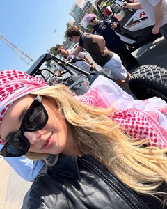 [2024.11.30] lindsaymariebrewer_469082893_595883459455554_1499075016517045914_n.jpg