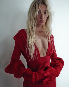 [2024.12.01] fwrd_468985683_1391199238523788_6167115080474718102_n.jpg