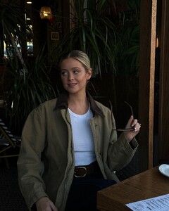 [2024.12.01] hannahg11_469186172_557493627212856_7746032815818389492_n.jpg