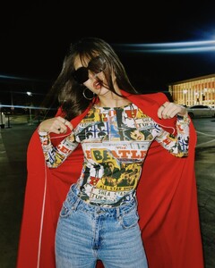 [2024.12.03] victoriajustice_468950217_18563001103006824_3220137505634349697_n.jpg