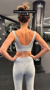 [2024.12.09] sarasampaio_3519706755896948738.jpg